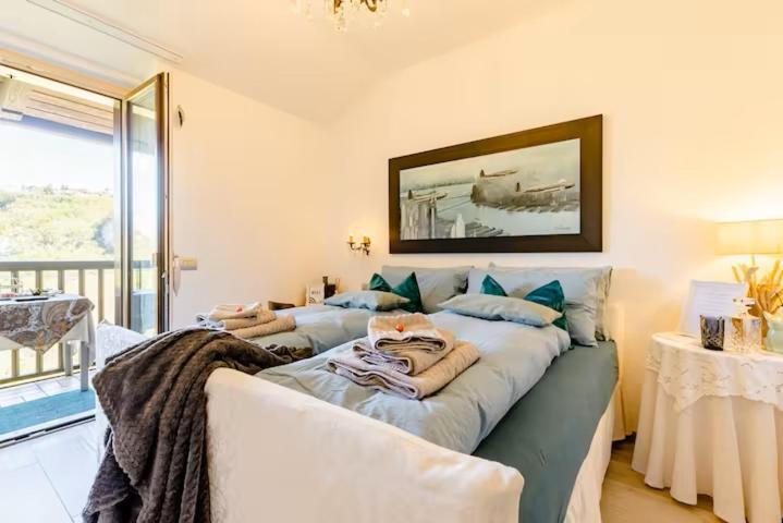 B&B Haus Senter Trambileno Bagian luar foto